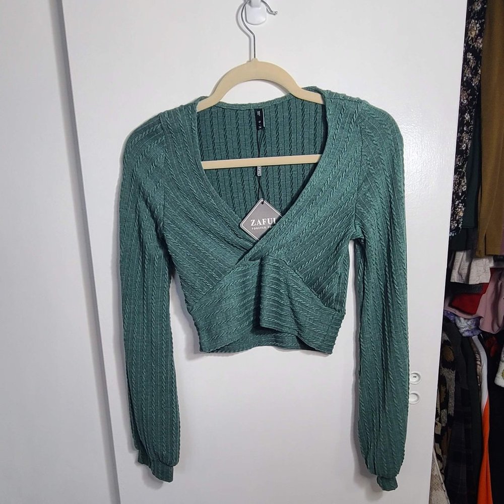 NEVER WORN ADORABLE ZAFUL TOP